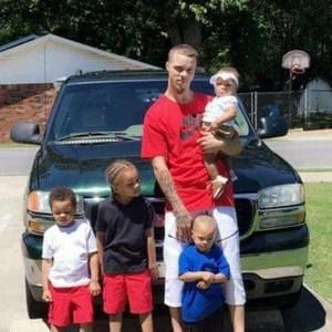 Meet your Posher, Larry